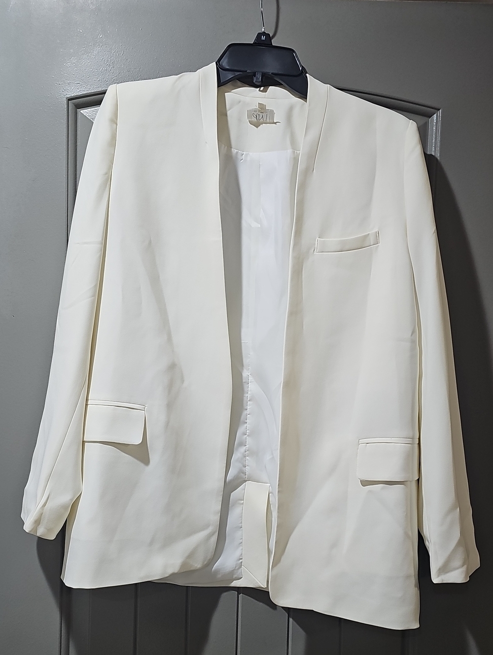 Ya Los Angeles Off-White Open-Front Blazer (E)